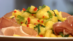 Ananassalsa met basilicum