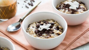 Makkelijke rijstpuddinkjes met kokos en koffie