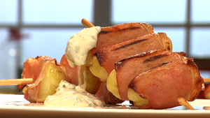Aardappel baconspiesjes met dragonmayonaise