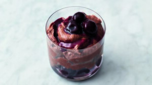 Chocolademousse met kersen