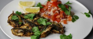 Sardine tosti’s met chermoula
