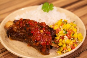Gegrilde zoetzure runderkrabbetjes met droge mangosalsa