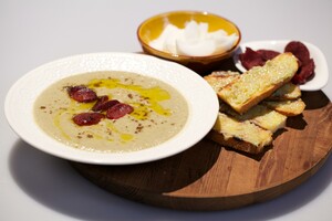 Arabische tuinbonensoep & gegrild brood met citroenpasta