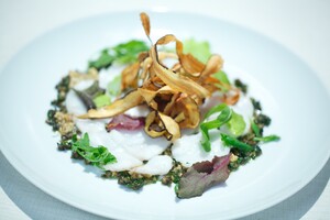 Kabeljauwcarpaccio met notenpesto