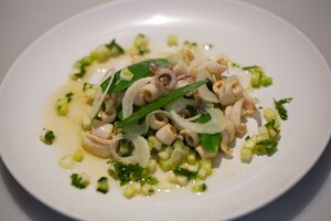 Lentesalade met pijlinktvis