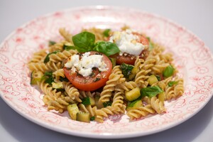 Geroosterde tomaten met geitenkaas