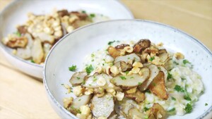 Winterse risotto met knapperige aardpeer
