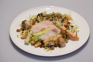 Aziatische carpaccio van avocado en langoustines