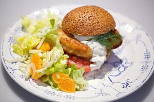Visburger met dillesaus