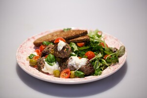 Gehaktballetjes uit de oven met mozzarella