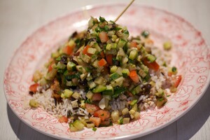 Paprika-sjaslieks met ratatouille-salsa