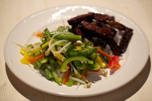 Aziatische aspergesalade