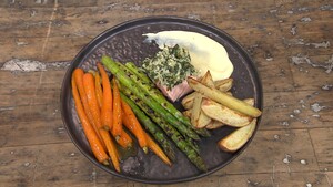 Zalm met kruidenkorst en wasabimayonaise