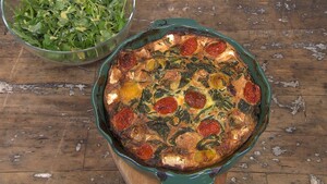 tomatenclafoutis met groene salade
