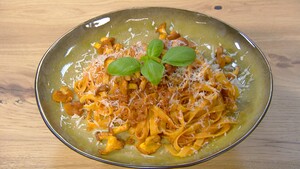 Tagliatelle Bolognese met cantharellen