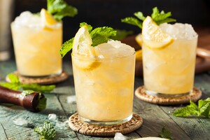 Limoncello Spritz