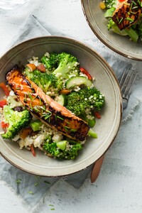 Gebakken zalm met parelcouscous