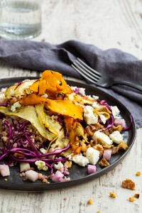 Pompoensalade met feta en za’atar