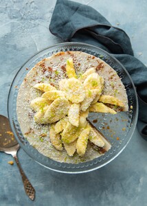 Kokostaartje met chocolade en banaan