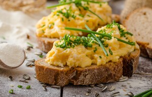 scrambled eggs