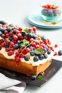 Yoghurtcake met bessen