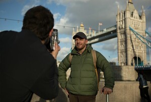 Around the world with Manu Feildel