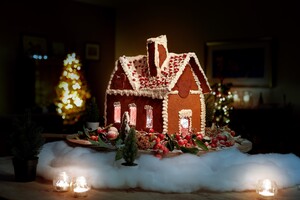 Rudolph's gingerbread house