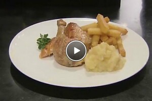 Gebraden kip met verse frieten