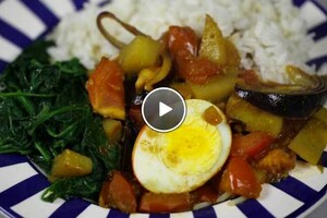 Gele eiercurry