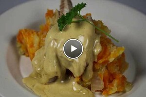 Hutspot met gerookte makreel & snelle hollandaise saus