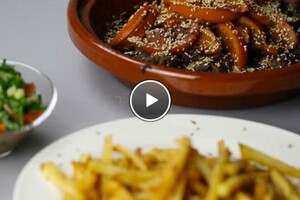Lamstajine met komijnfriet en Marokkaanse salade