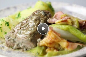 Gevulde varkenshaas met prei uit de oven