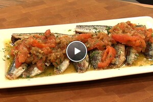 Sardines met tomatendip