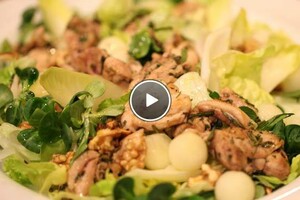 Maaltijdsalade gegrilde kip met Provençaalse kruiden