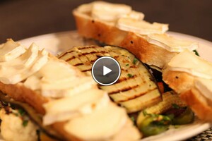 Gegrilde groente met geitenkaas