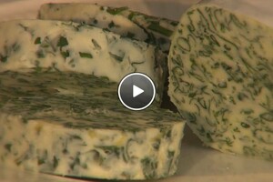 Overgebleven kruiden: Kruidenazijn, Kruidenolie, Kruidenboter, Kruidenpesto