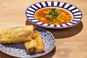 Witte bonensoep met merguezbroodjes