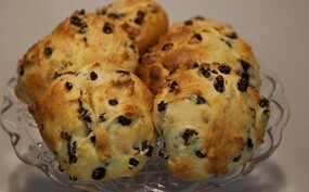 Kwarkbollen met krenten