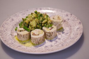 Kiprolletje met gekneusde aardappelstamp