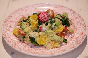 Quinoasalade met avocado en geitenkaas
