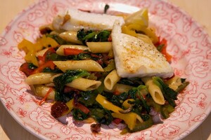 Pasta in pittige ansjovisolie