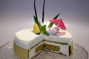 Pina colada taart