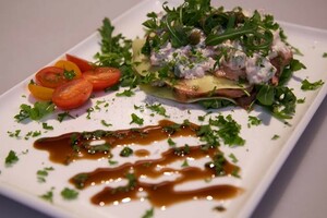 Lasagne al vitello tonnato (Lasagne van kalf en tonijn)