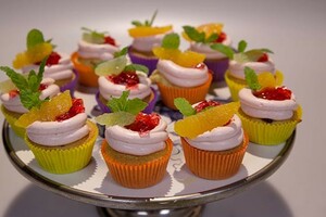 Cosmopolitan cupcakes