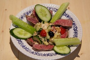 Griekse rijstsalade met gegrilde biefstuk