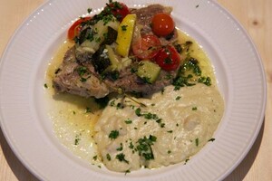 Citroenkarbonades met cannellini-geitenkaaspuree