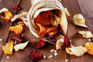 Snacks voor een avondje tv op de bank