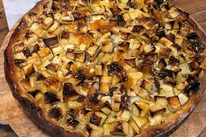 Appelvlaai met walnoten
