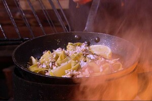Pappardelle met warm gerookte forel en dille