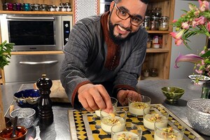 Ferni (Afghaanse pudding met geroosterde noten)